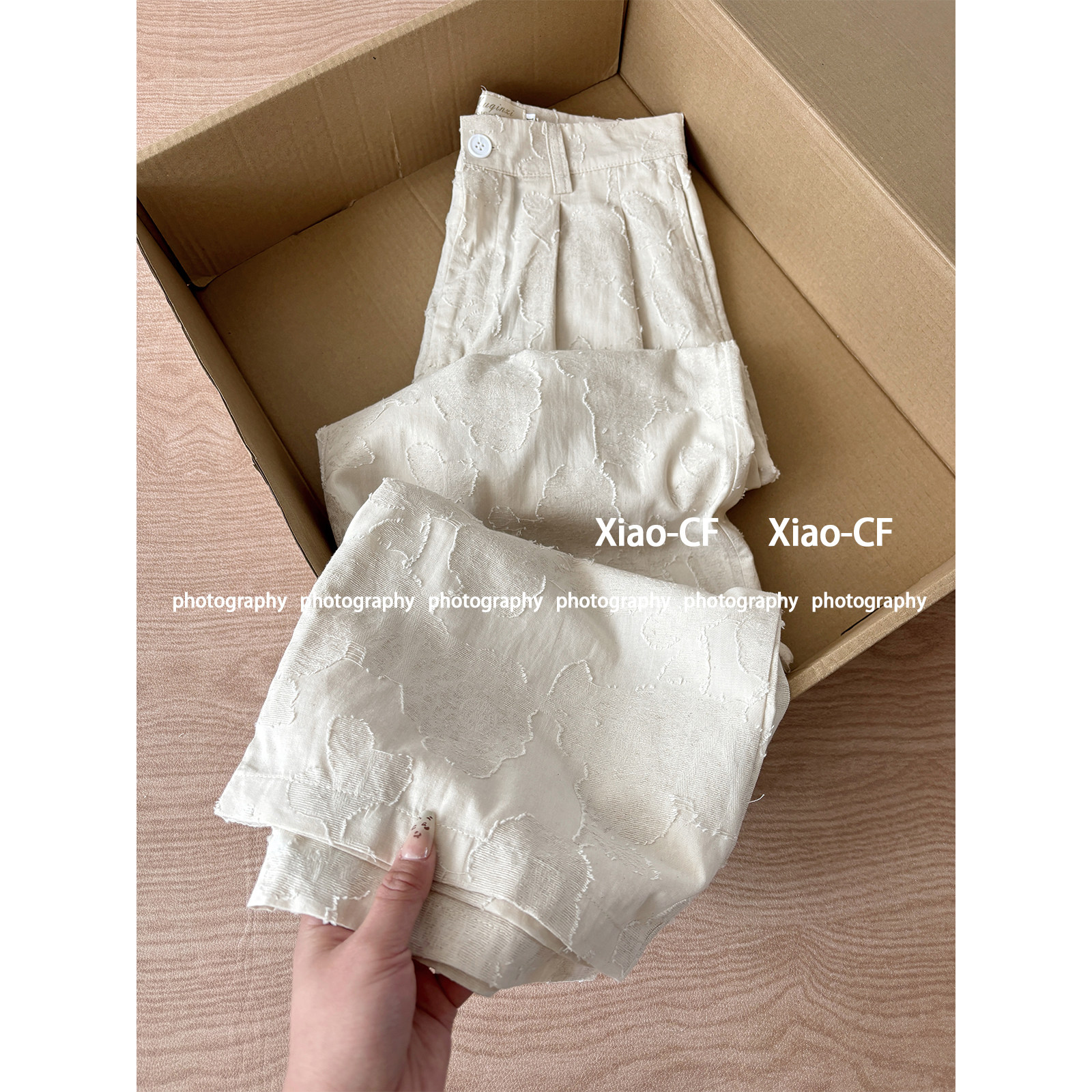 白色垂感提花亚麻阔腿裤女夏季松弛感显瘦休闲香蕉镰刀裤拖地长裤,女装/女士精品,休闲裤,淘宝优惠券,粉丝福利购,淘宝优惠卷