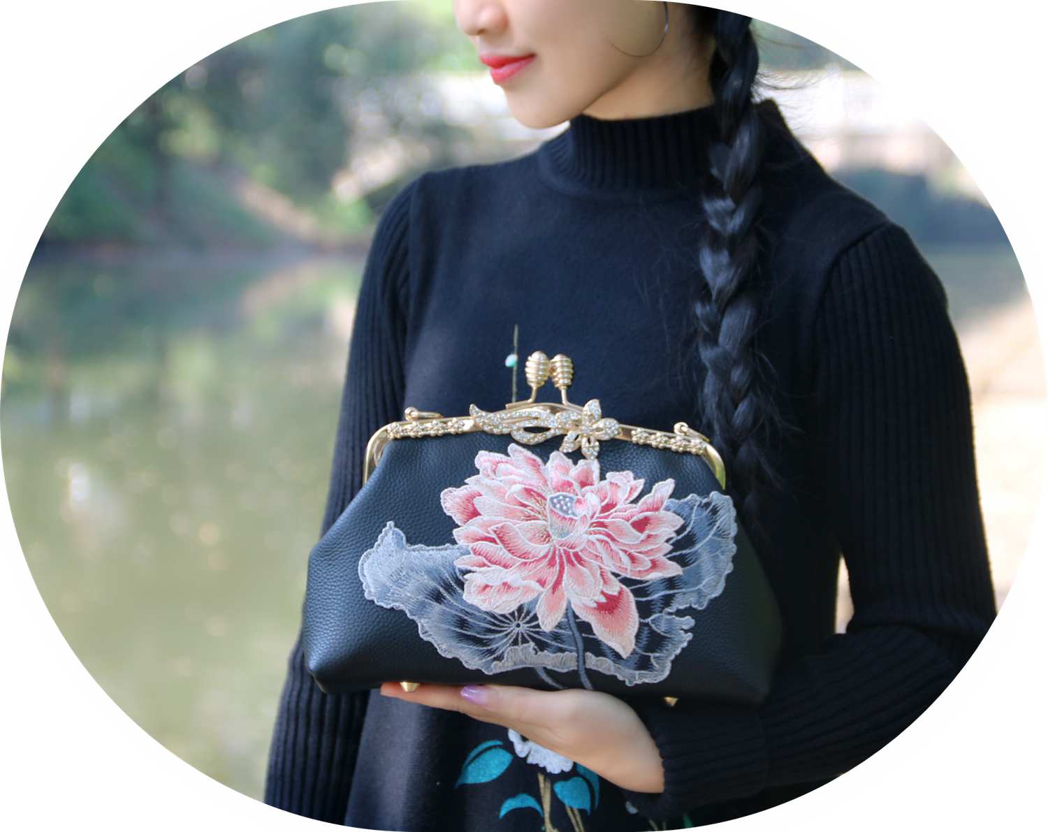 牛皮民族风复古手拿单肩斜跨真皮旗袍荷花刺绣口金包女愿为莲原创