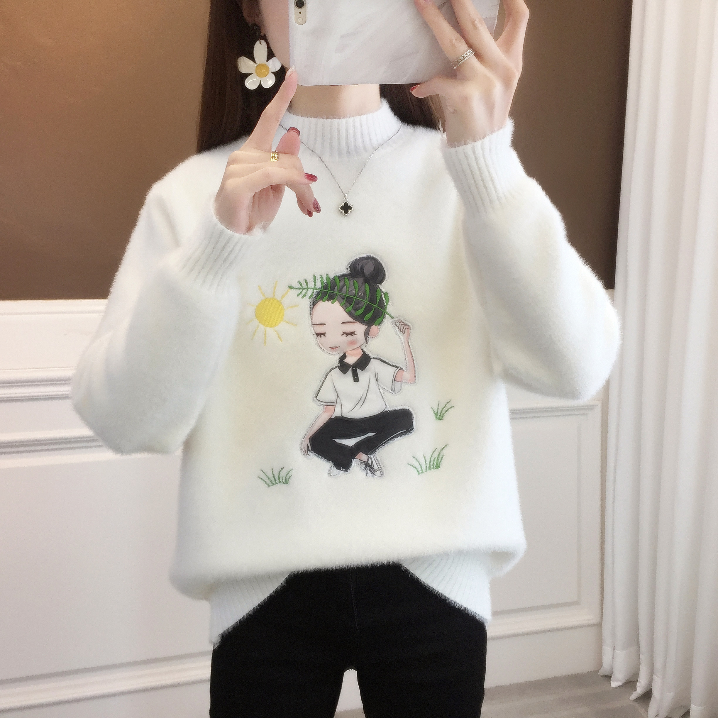2025秋冬加厚保暖毛衣上衣甜美卡通少女装刺绣针织衫新款韩版减龄
