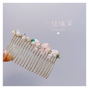 「手编」一往情深 轻奢蝴蝶仙仙仿珍珠金属发簪梳淑女盘发插梳卡