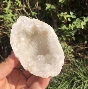 白水晶洞天然摩洛哥玛瑙晶洞聚宝盆矿物标本饰装饰摆件消磁