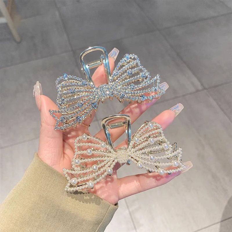 新款甜美珍珠水钻蝴蝶结抓夹高级感优雅气质鲨鱼夹大号后脑勺发夹