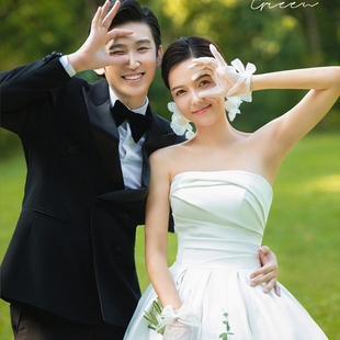 法式缎面婚纱2025新款简约抹胸显瘦公主蓬蓬裙超仙森系出门纱齐地