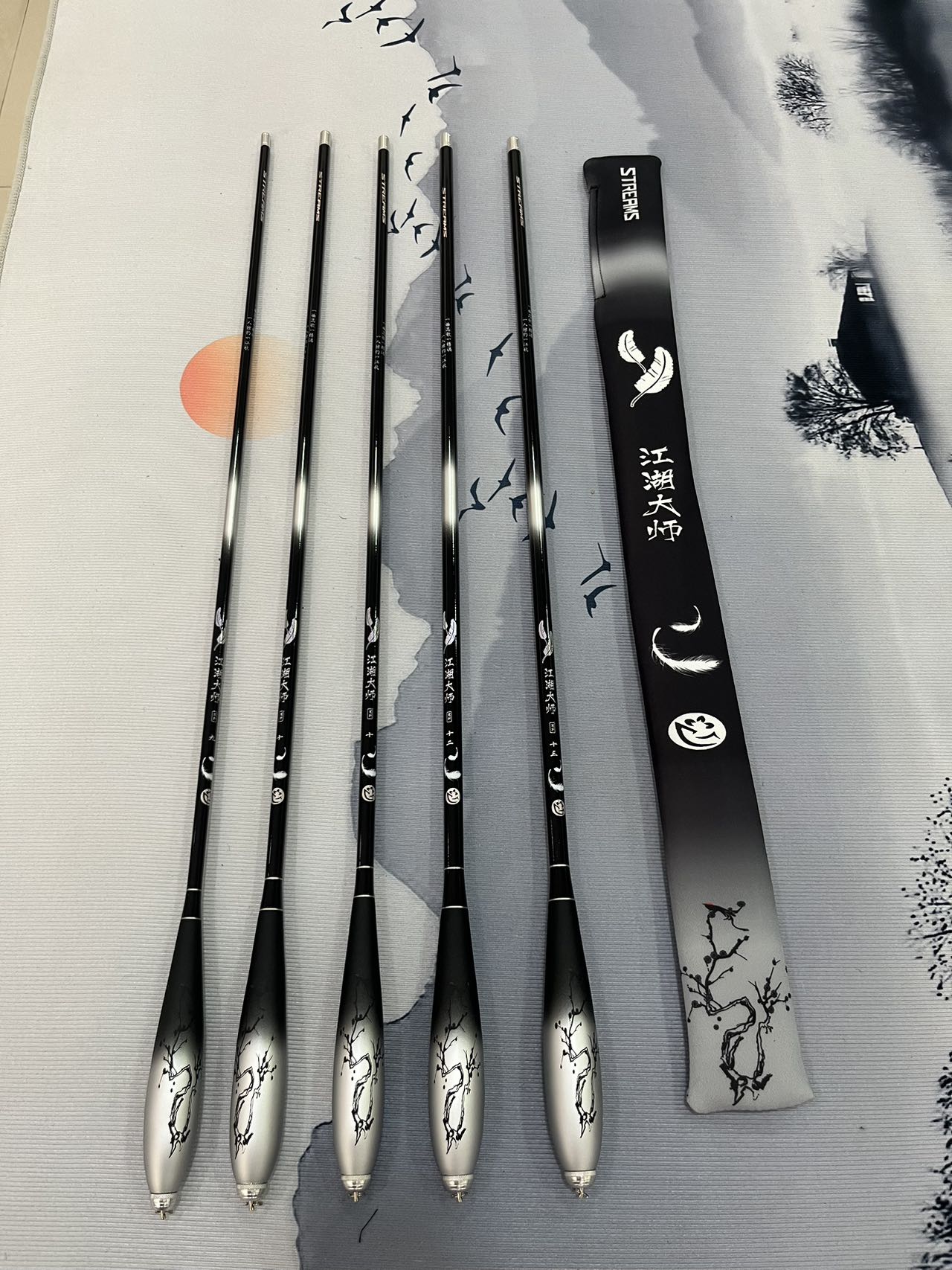 江湖大师短节溪流竿超轻休闲28调鲫鱼竿高碳素逆丝小物竿便携手竿