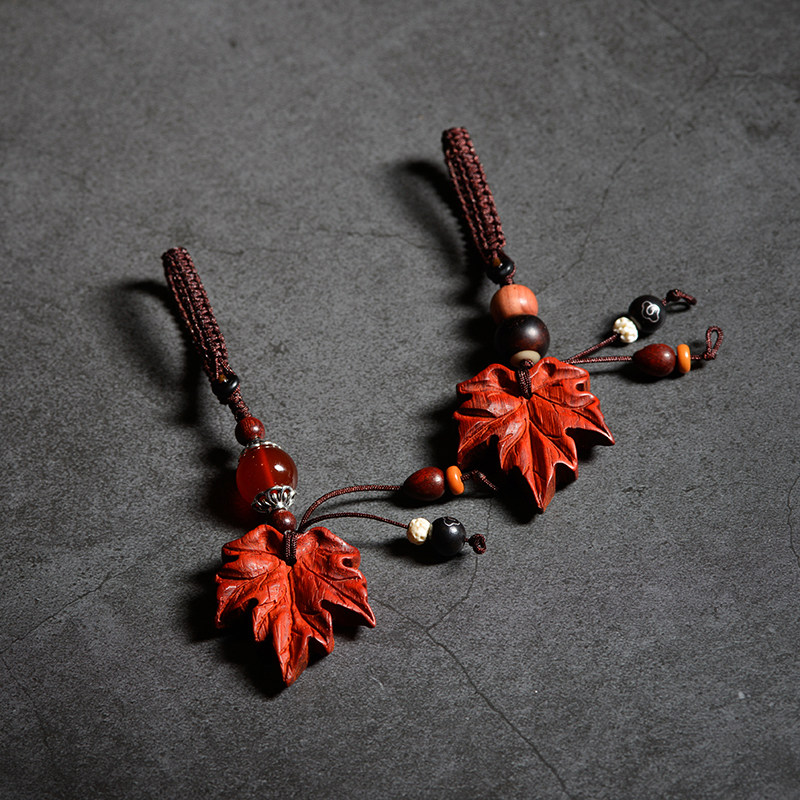 檀木枫叶钥匙扣汽车挂件红枫钥匙扣情侣礼物红枫叶树叶钥匙扣挂件