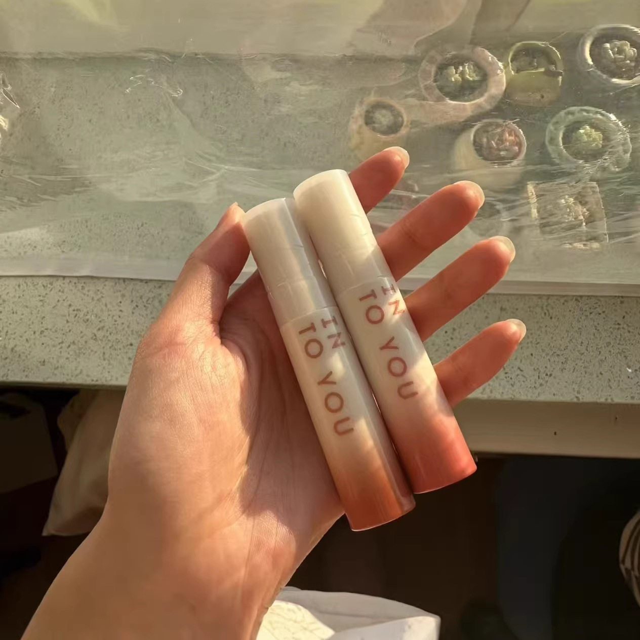 INTO YOU椰子唇蜜水光镜面玻璃唇釉纯欲07口红显白cc04平价正品女