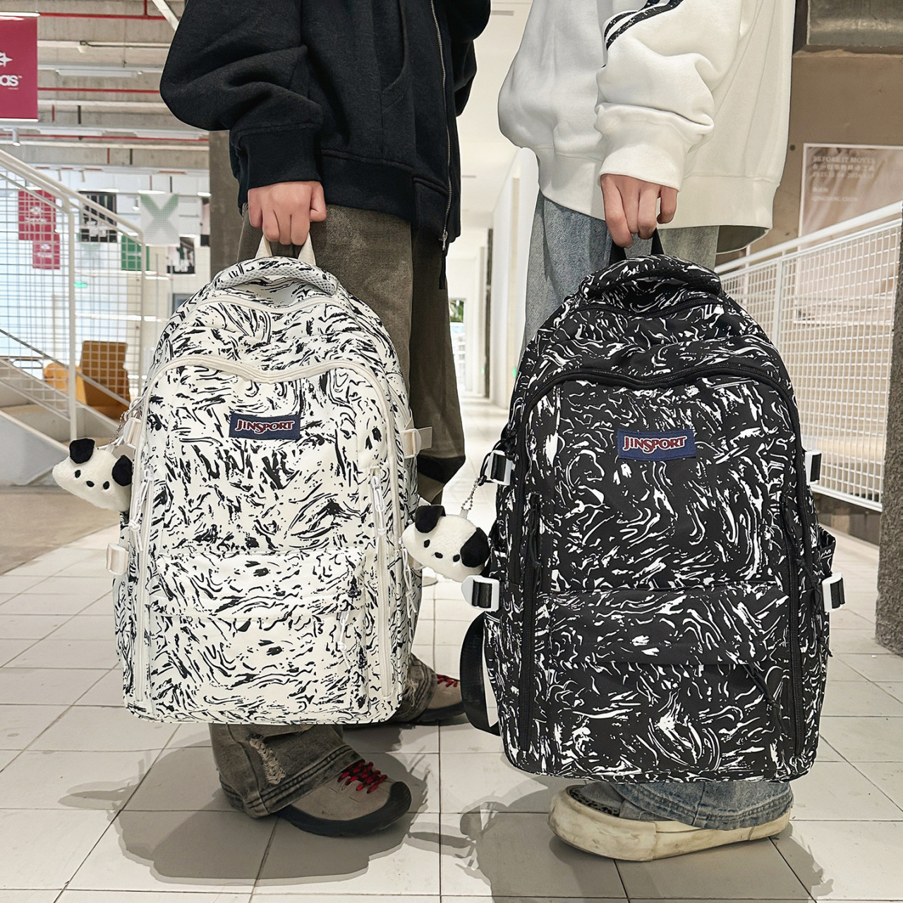 个性涂鸦印花双肩包女潮流百搭大容量书包男初高中大学生电脑包