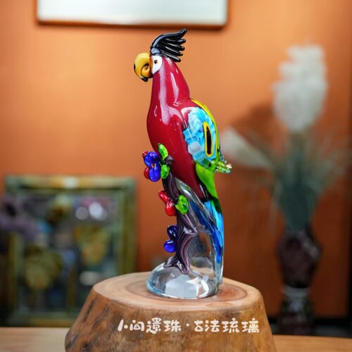 人间遗珠大金刚鹦鹉琉璃摆件