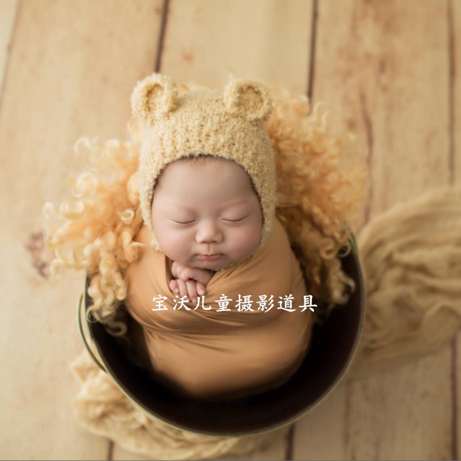 道具新生儿影楼照相左右儿童摄影
