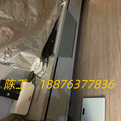 红星美凯龙实体店买的两个电视柜，一个客厅一个卧室，22 年买议