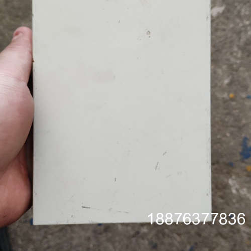 瑞斯康达RC111-FE光纤收发器,不知道什么玩意看不懂,感