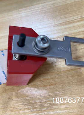 XCSZ03安全开关  数量一个