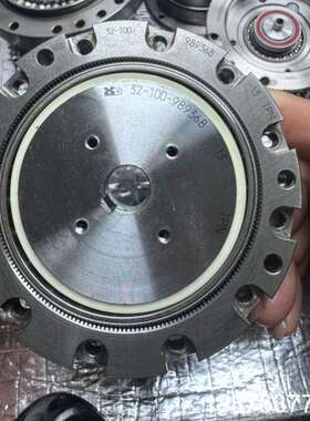 CSF-32-100谐波减速机，日本原装进口。议价