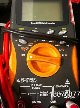 安捷伦u1242B万用表，手持万用表。