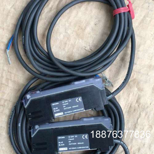 全新原装光纤放大器FS-V21R     2个无包装盒议价