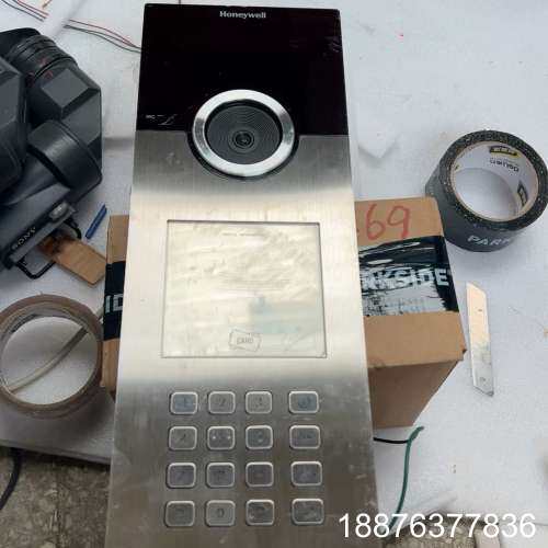 霍尼韦尔门口机，HLP-3050VTM-SCH-P，屏幕带贴议价