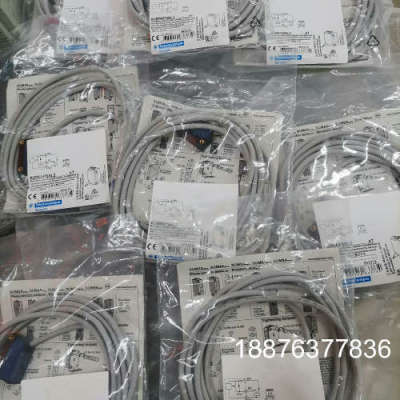 XUM9APSBL2 光电开关全新原装，实物图