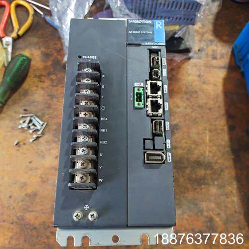 日本原装拆机件伺服驱动器RS2A10A0KA4包好用保修议价