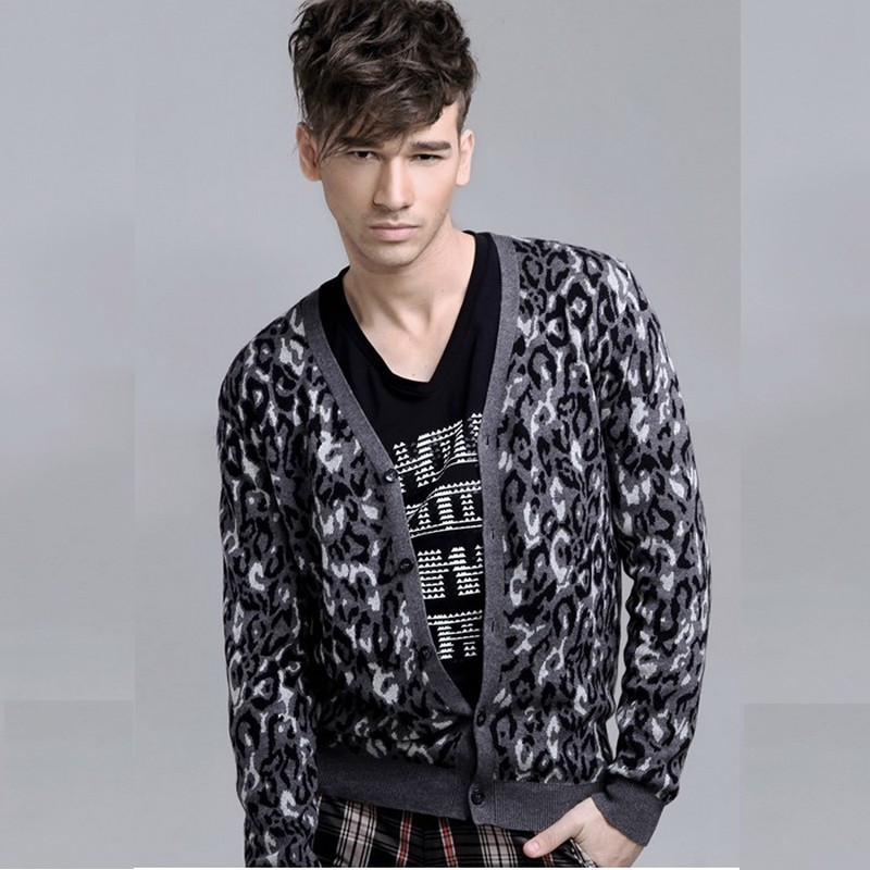 S2长袖毛衣开衫式时尚男士