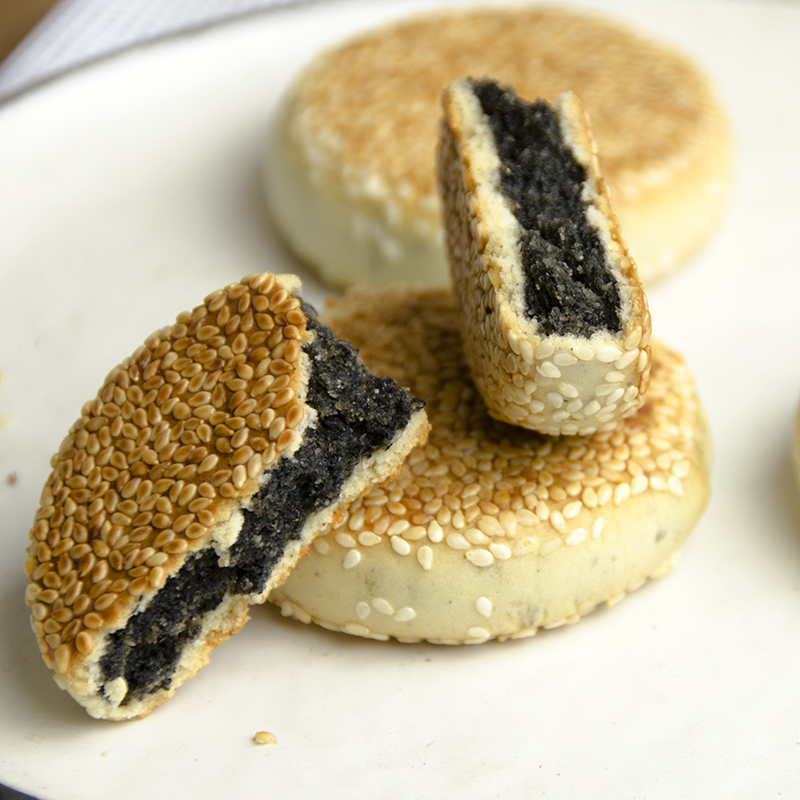 浙江特产木糖醇食品衢州手工黑芝麻饼纯素食品老人零食传统糕点心