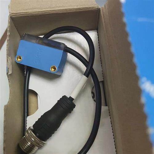 LUTM-UN81162P德国西克荧光传感器 货号1067296全新原装现货
