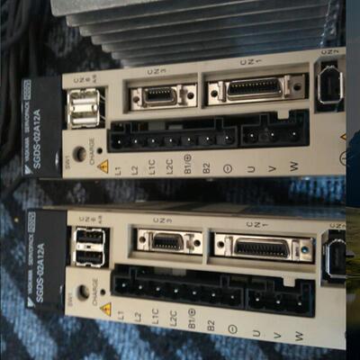 伺服驱动器SGDV-2R8A11B002000库存现货欢迎议价当天发货包邮