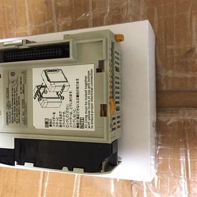 超低价销售正品全新模块CQM1-OD212