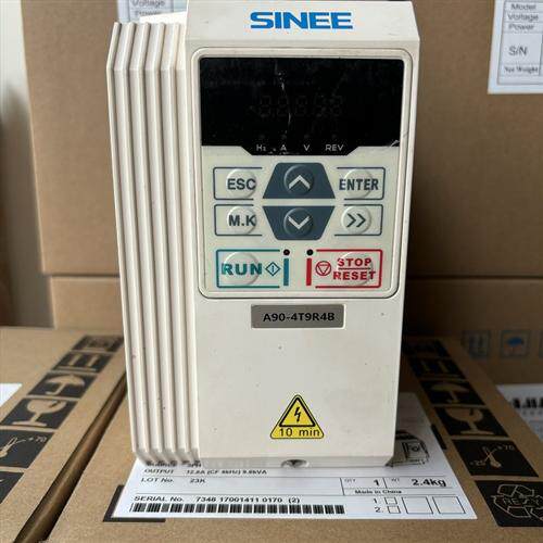拆机二手变频器A90-4T9R4B  4KW 380V 功能测试包好用
