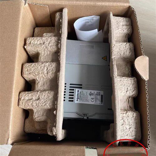 全新施耐德驱动器1.4KW LXM05AD14N4 LXM05BD14N4
