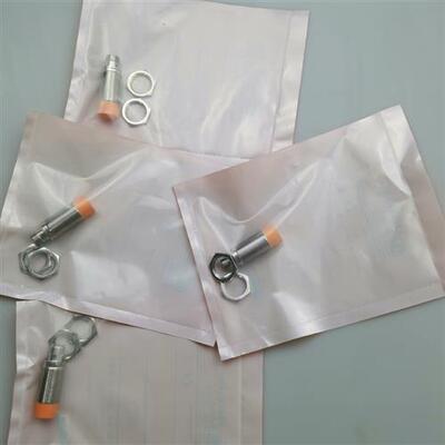 易福门模拟量接近开 关0-10V IG6084 6087 IF