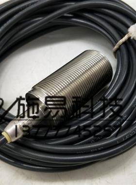 全新易福门接近开关IIT210/IIT207/IIT206/IIT208电感式