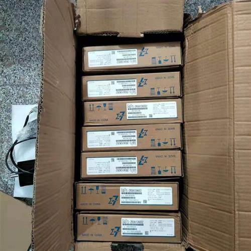 SRDA-SDA14A01A-E   安川模块 全新