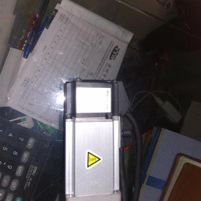 全新安川伺服电机400W MHMD042G1U/MHMJ042G1U/MSMD042G1U包邮