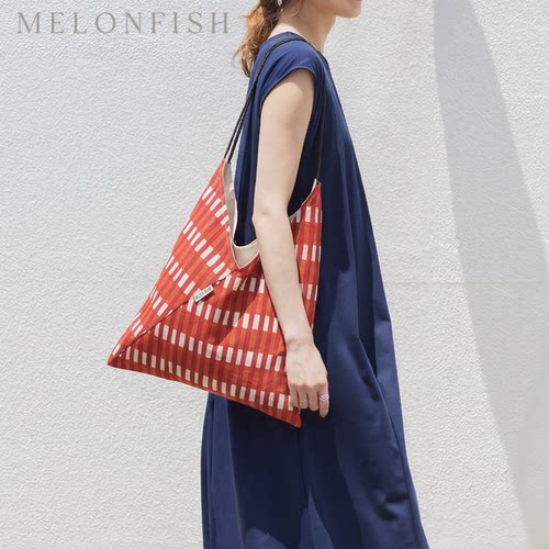 MELONFISH春季新款日本进口纯棉红色帆布包大容量单肩出行文艺