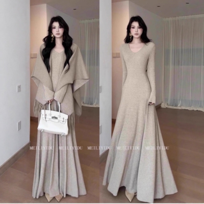 流苏斗篷披肩连衣裙燕麦针织长裙