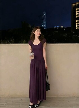 线条美学气质收腰拼接连衣裙