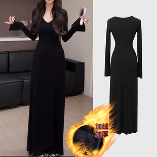 收腰修身 V领连衣裙时尚 2025秋冬长款 大摆裙 350克棉加绒加厚