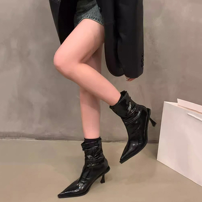 20到30岁高端年轻女性选择女鞋