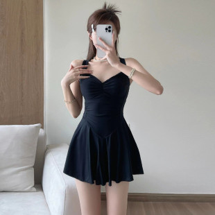 专业 显瘦性感露背泡温泉泳装 2026泳衣女款 连体吊带纯色小清新修身