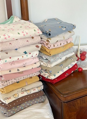 艾摩贝贝Ambb男女童2025秋季新品A类无骨羊毛拉架家居服两件套装