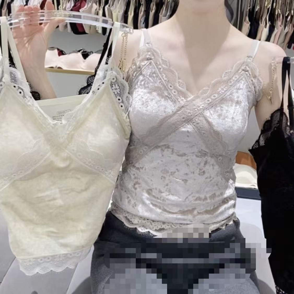 11.30（兰姐精选）2316# 金钻丝百搭背心雅家