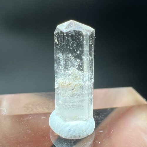 硅铍石Phenakite 精品天然矿物晶体矿物标本原石矿石宝石观赏石