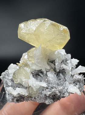 方解石Calcite +白云石+水晶 精品 矿物晶体 矿物标本 原石 宝石