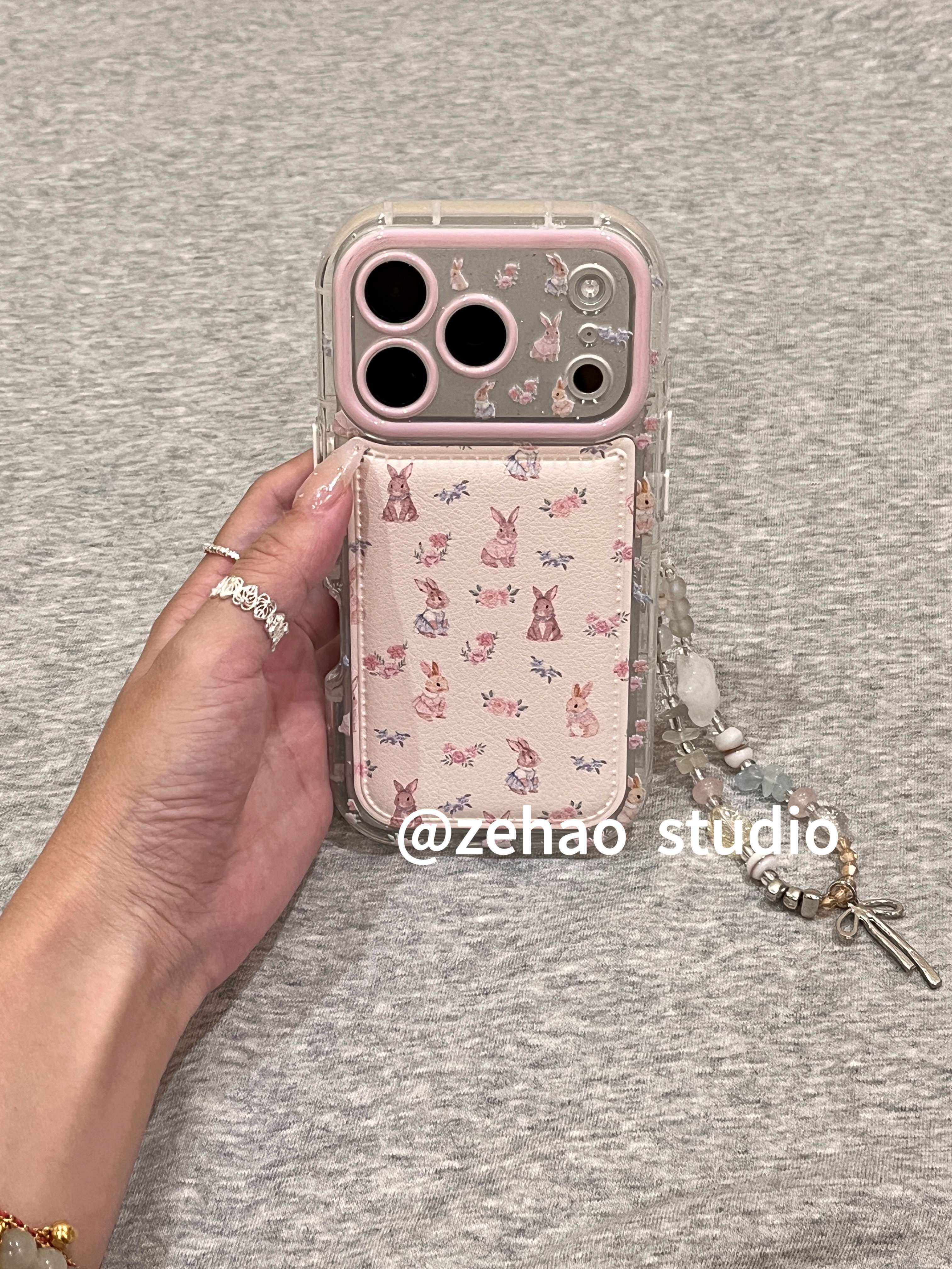 西多士气囊包镜头皮革鲜花小兔适用于苹果17promax手机壳iphone16pro保