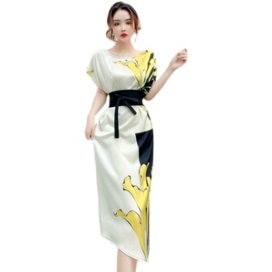 RM19518#夏装名媛气质印花拼接收腰绑带洋气时尚女人味优雅连衣裙