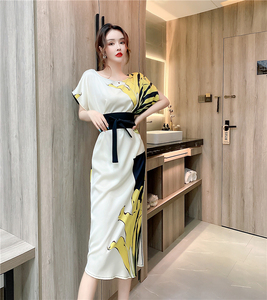 RM19518#夏装名媛气质印花拼接收腰绑带洋气时尚女人味优雅连衣裙