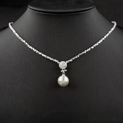 珠光宝气经典百搭珠珠吊坠项链