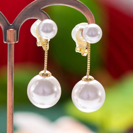 【白月光】2025新年无耳洞珍珠耳夹法式小香风百搭时尚感耳环1705