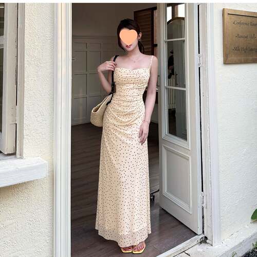 法式气质纯欲修身收腰碎花吊带连衣裙子女年夏季内搭鱼尾长裙爆款