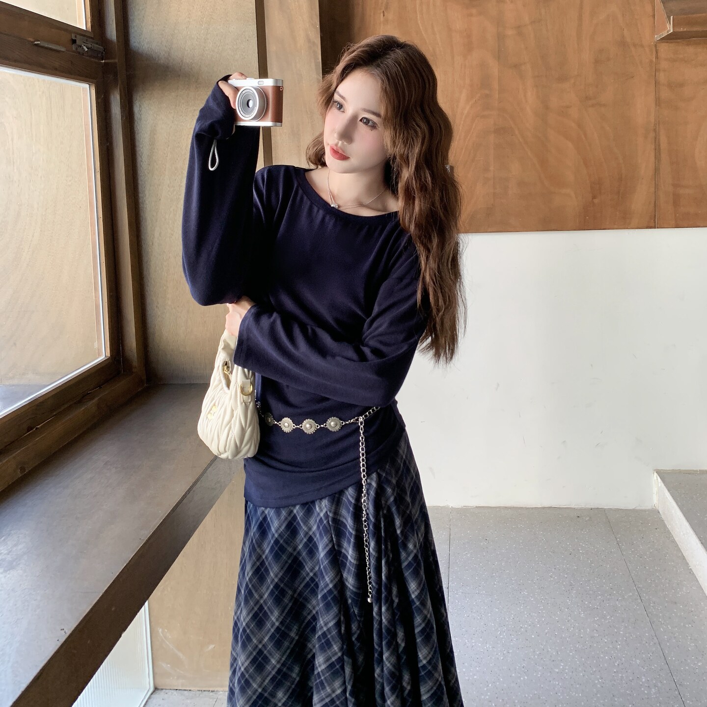 设计感格纹半身裙打底衫两件套女2026早春秋季新款女装时尚气质